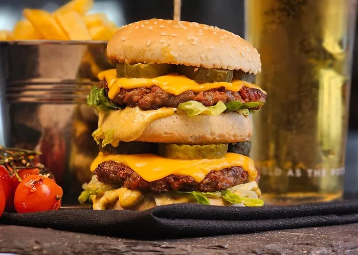 מלון Moycarn & Marina